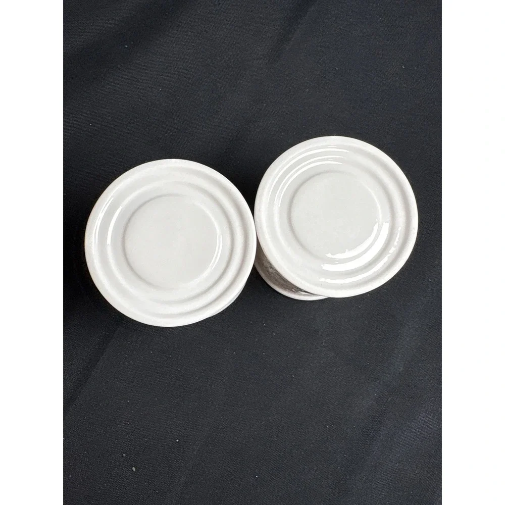 Set of 2 White Metal Pierced Lattice Snowflake‎ Votive Candle Holders Glossy